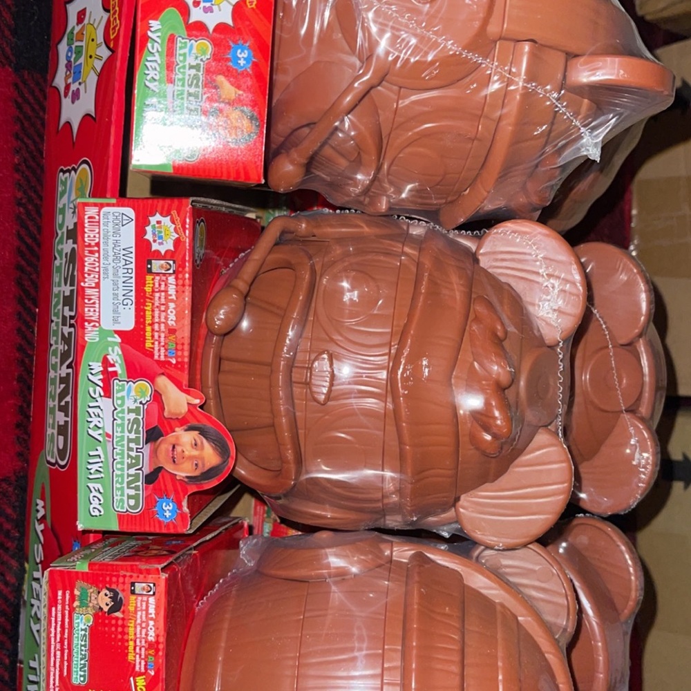 Ryan’s world tiki mystery eggs